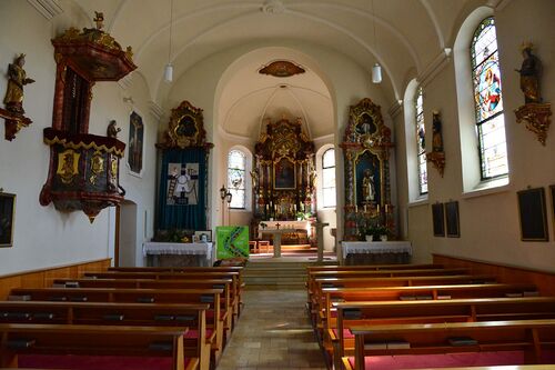 Pfarrkirche ?bersaxen / Katholische Kirche Vorarlberg / Fehle Pfarrkirche ?bersaxen inkl. Lourdesgrotte